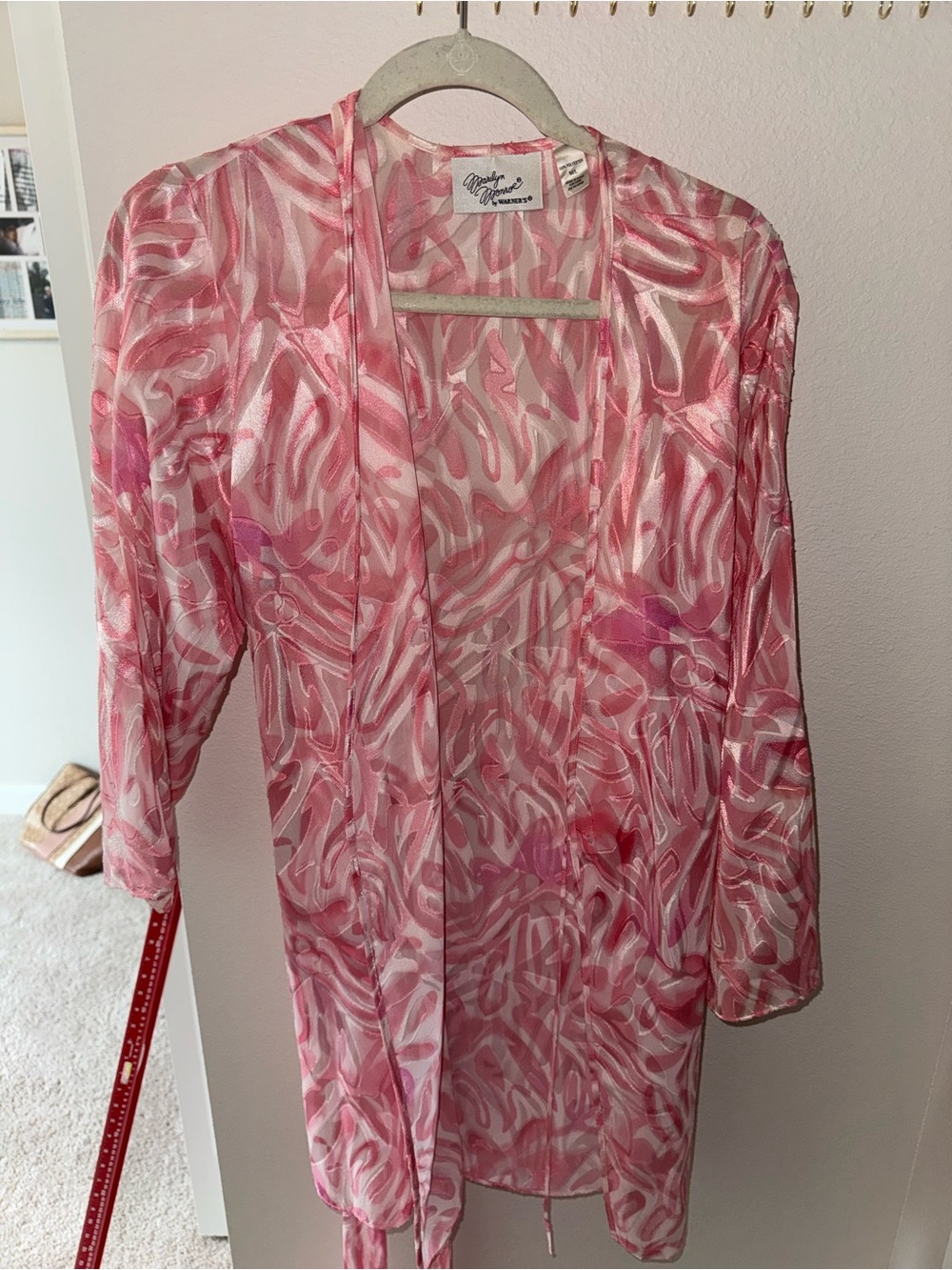 Marilyn Monroe Sheer Pink Swirl Kimono